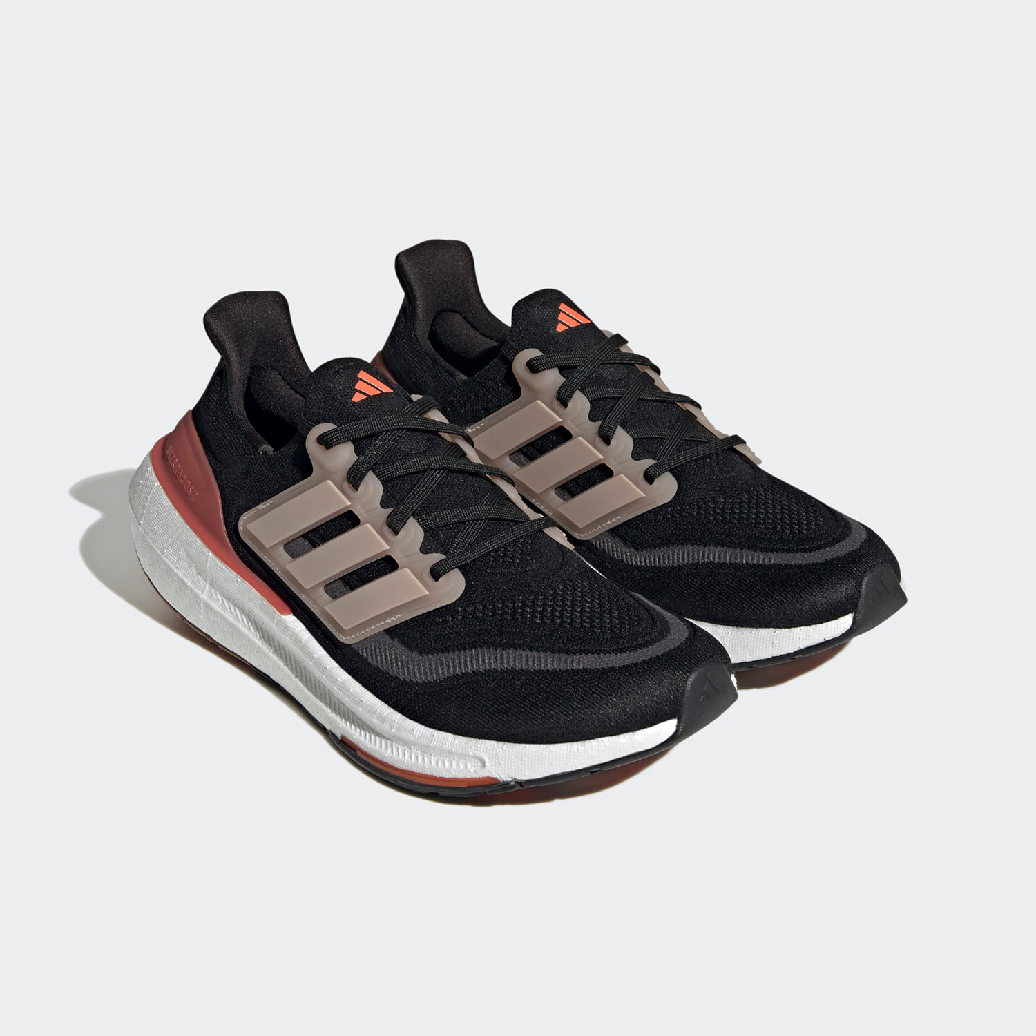 أحذية الجري أديداس ألترا بوست  - مراجعة Adidas Shoes Ultraboost Light وسعره